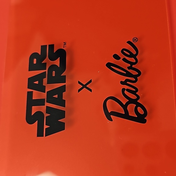 Brand New Unopened Collector's Star Wars Barbie Darth Vader - Picture 4 of 7